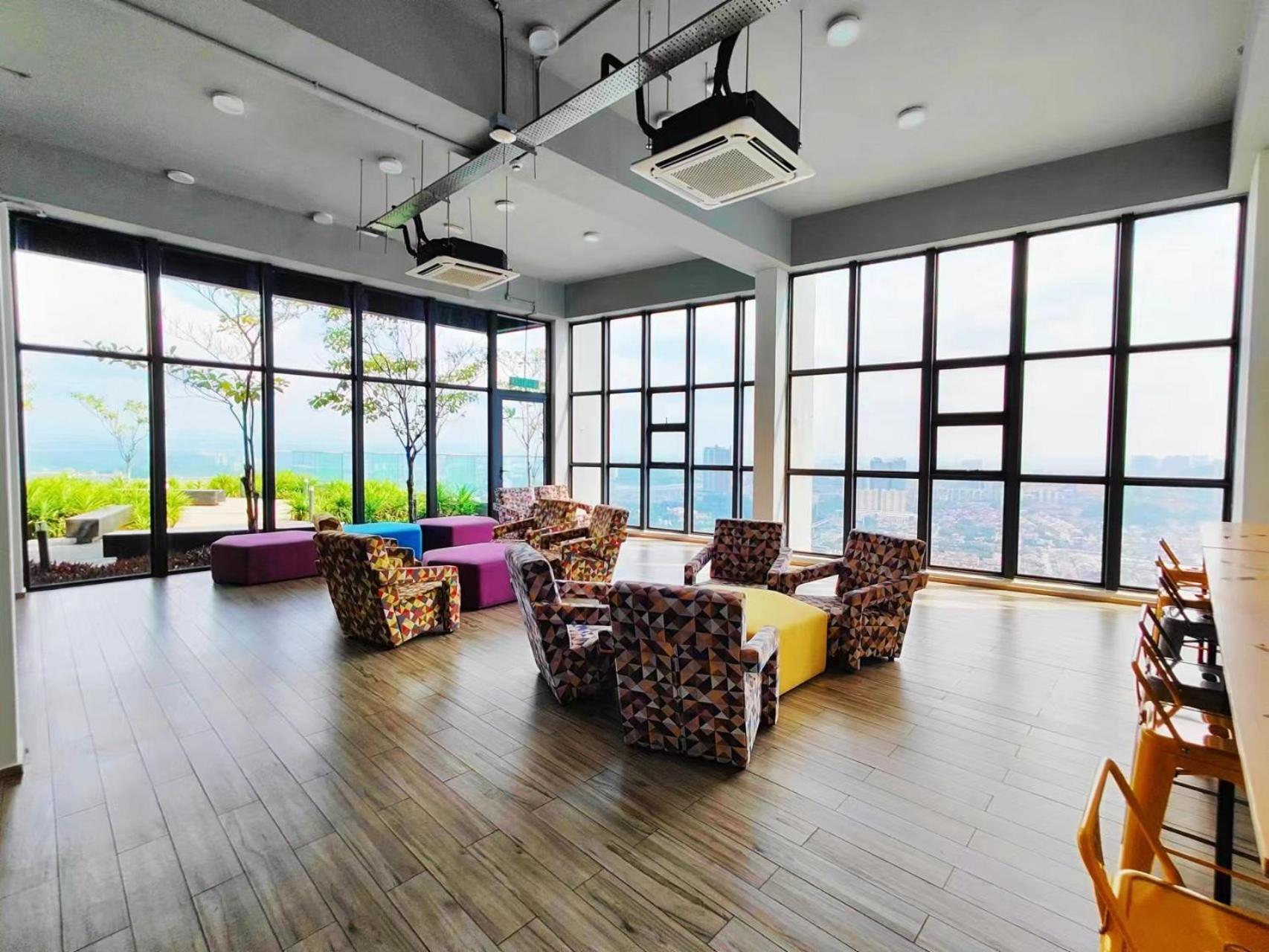 Eko Cheras Mall Duplex 双阳台 Mrt & 精品loft *