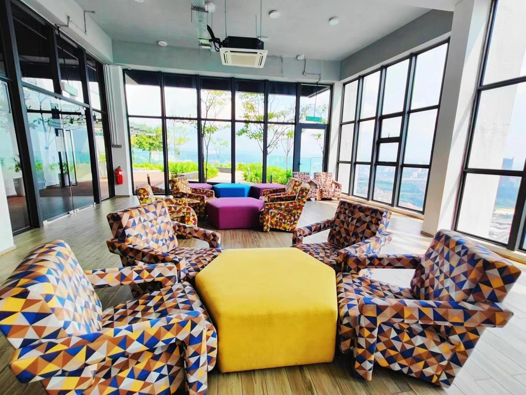 Eko Cheras Mall Duplex 双阳台 Mrt & 精品loft Pangsapuri *