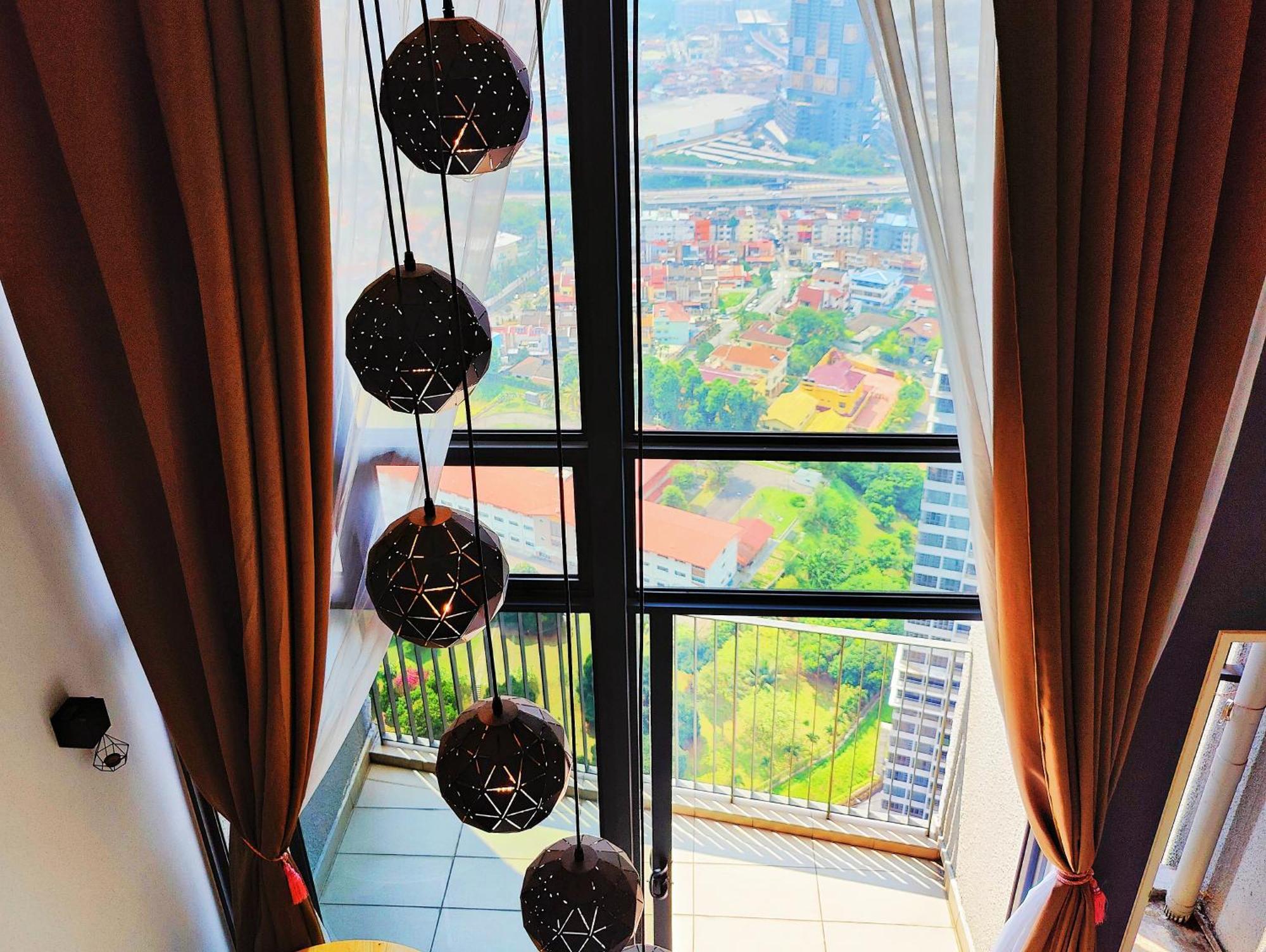 Eko Cheras Mall Duplex 双阳台 Mrt & 精品loft *