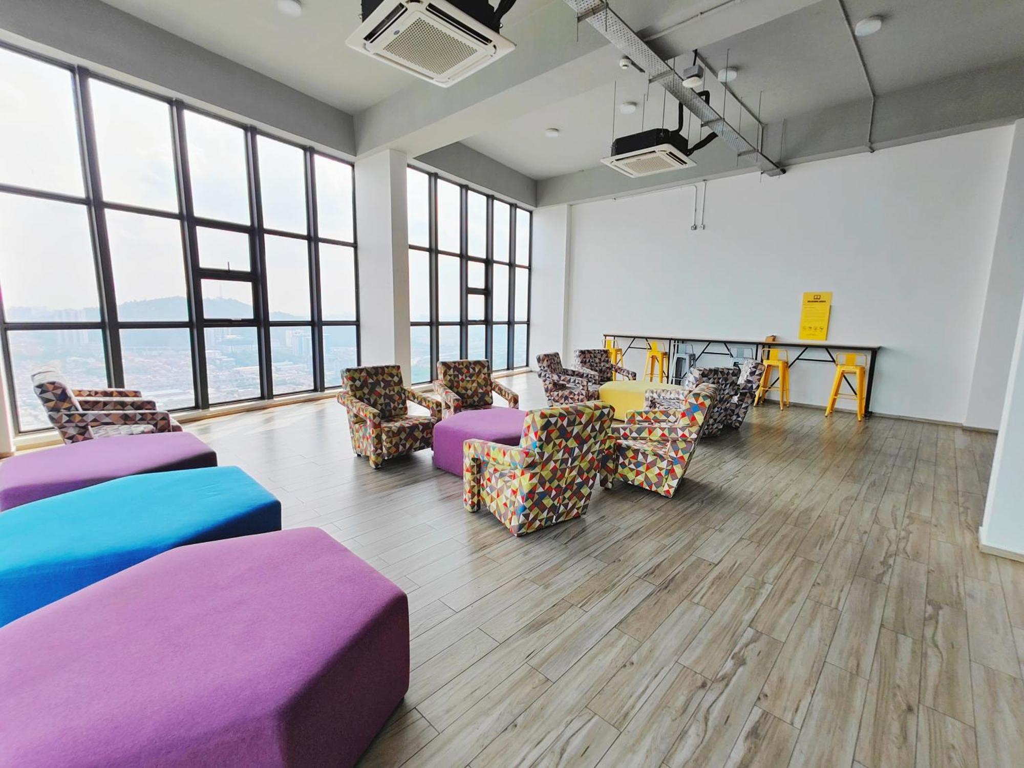 Eko Cheras Mall Duplex 双阳台 Mrt & 精品loft *