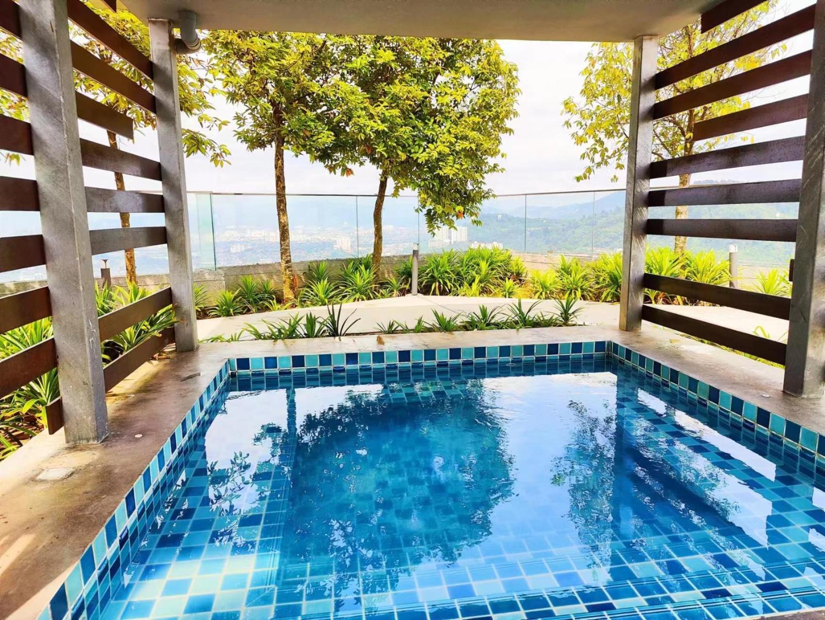 Pangsapuri Eko Cheras Mall Duplex 双阳台 Mrt & 精品loft *