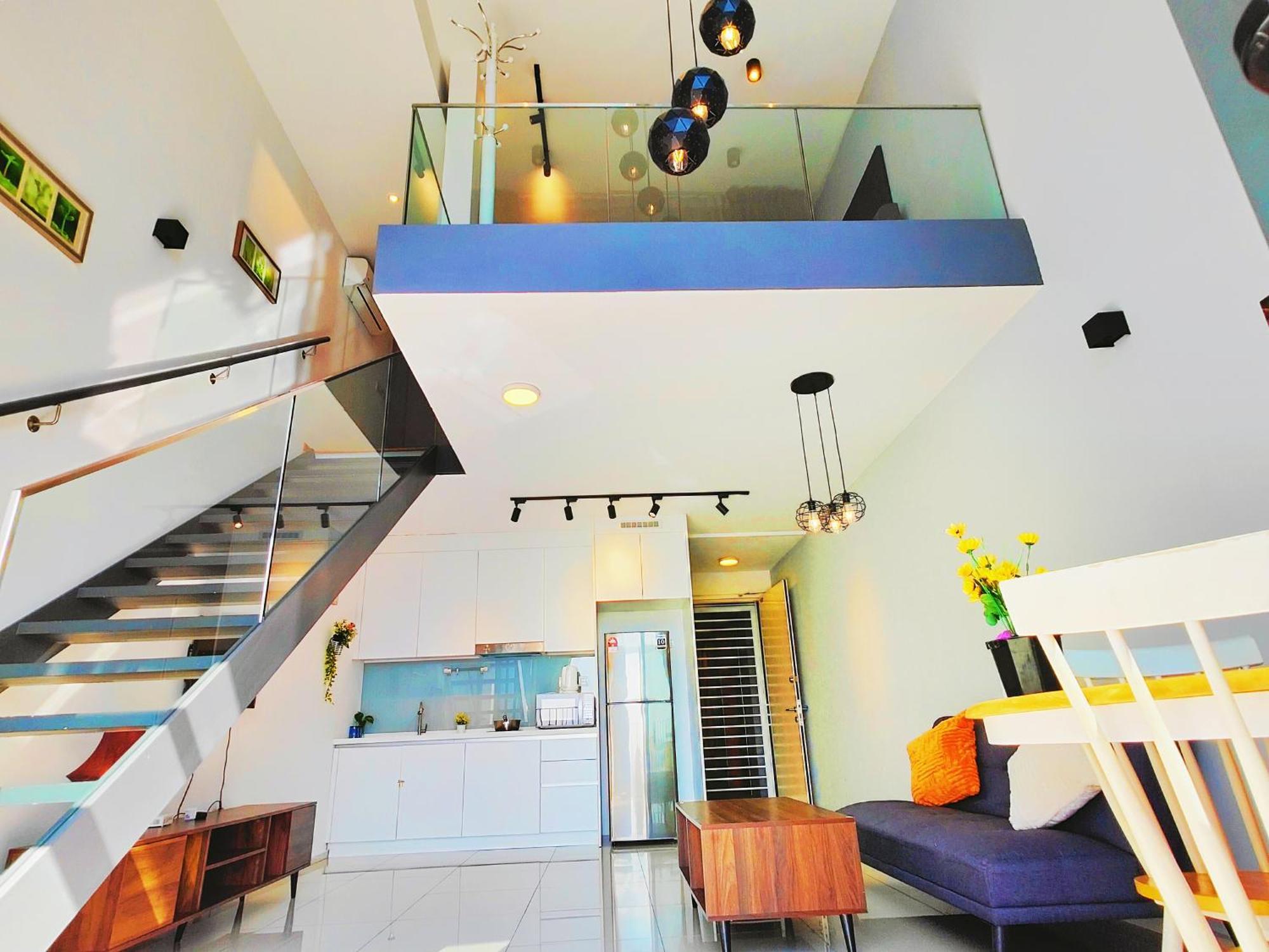 Pangsapuri Eko Cheras Mall Duplex 双阳台 Mrt & 精品loft Kuala Lumpur