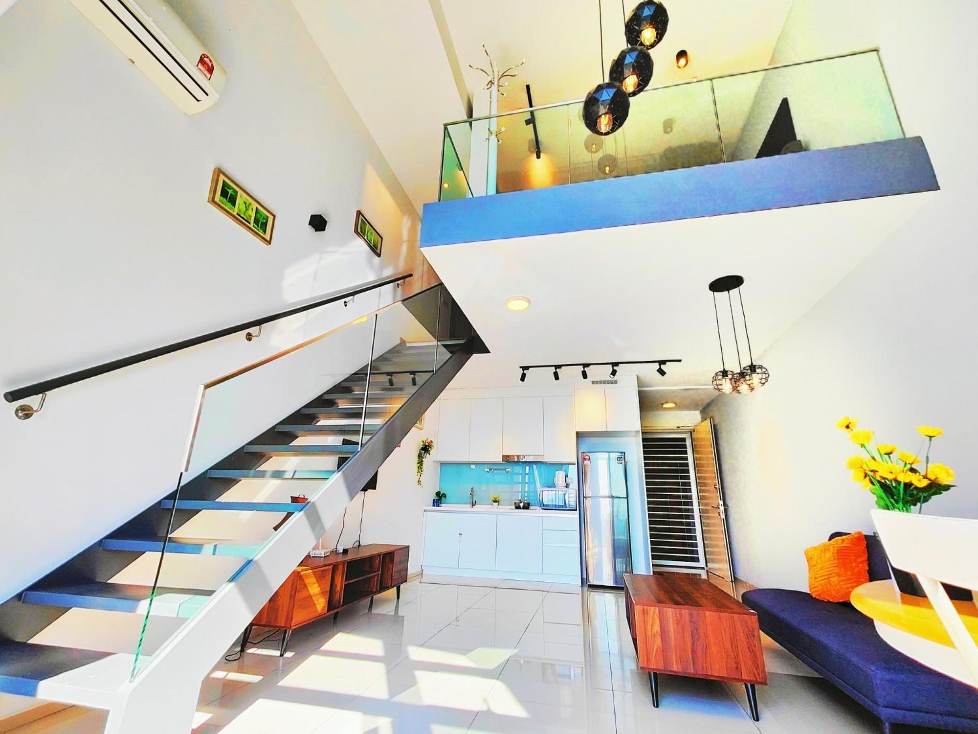 Eko Cheras Mall Duplex 双阳台 Mrt & 精品loft Kuala Lumpur